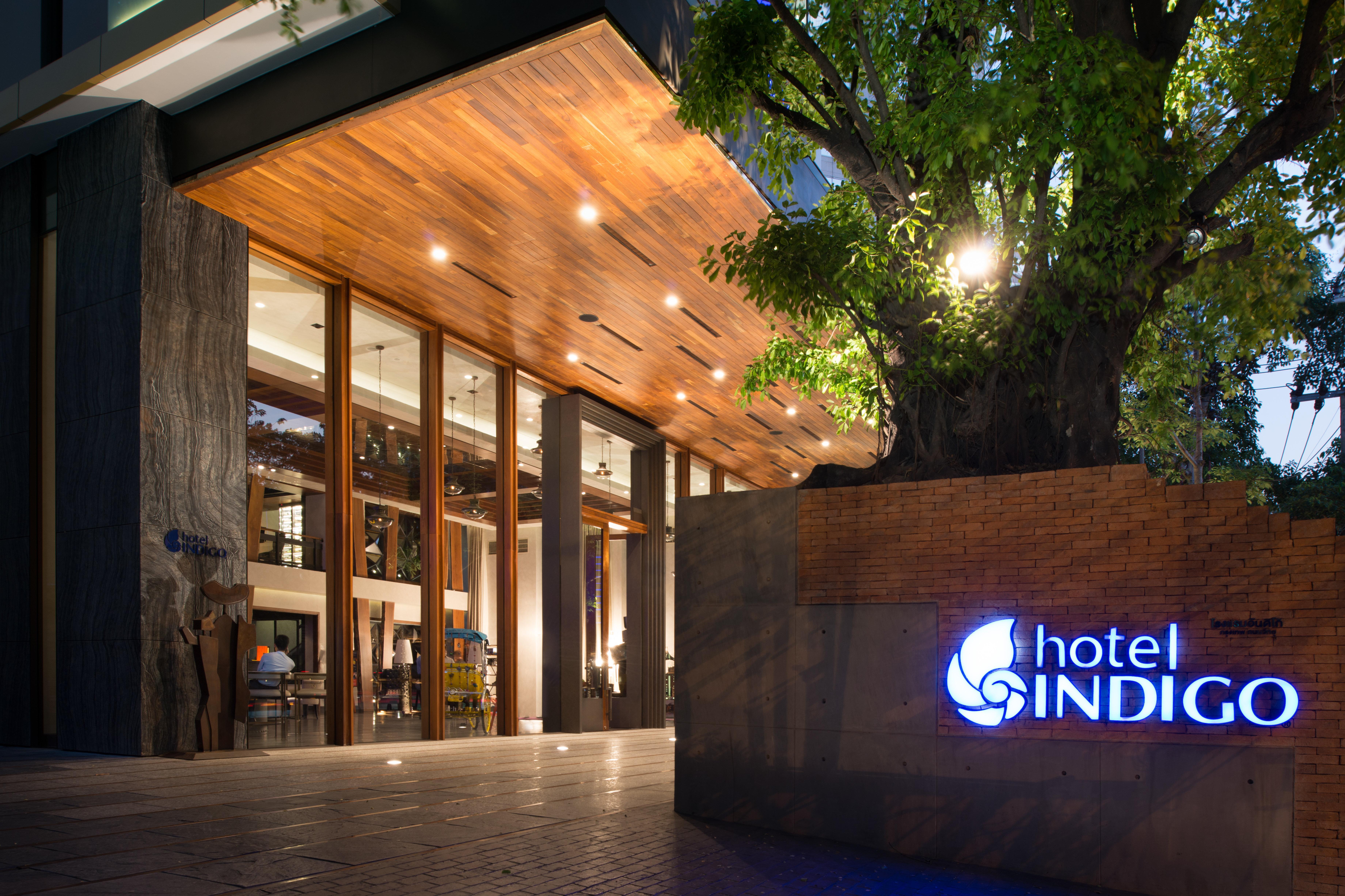 Hotel Indigo Bangkok Wireless Road, An Ihg Hotel Экстерьер фото